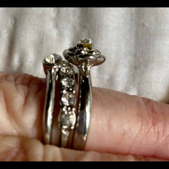 🌟Stacking Rings🌟 - Picture 4 of 5